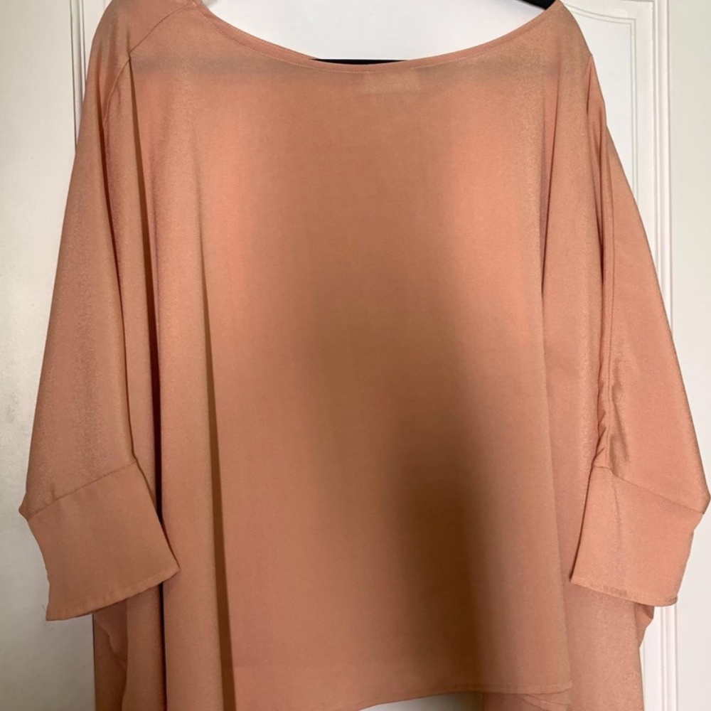 Boutique Salmon top